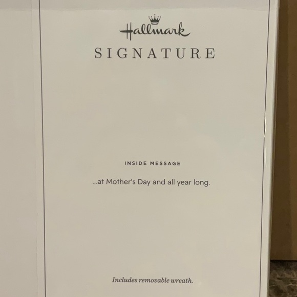 3 for $10 NIP Hallmark Signature Mother’s Day card and gift box. - Picture 2 of 6